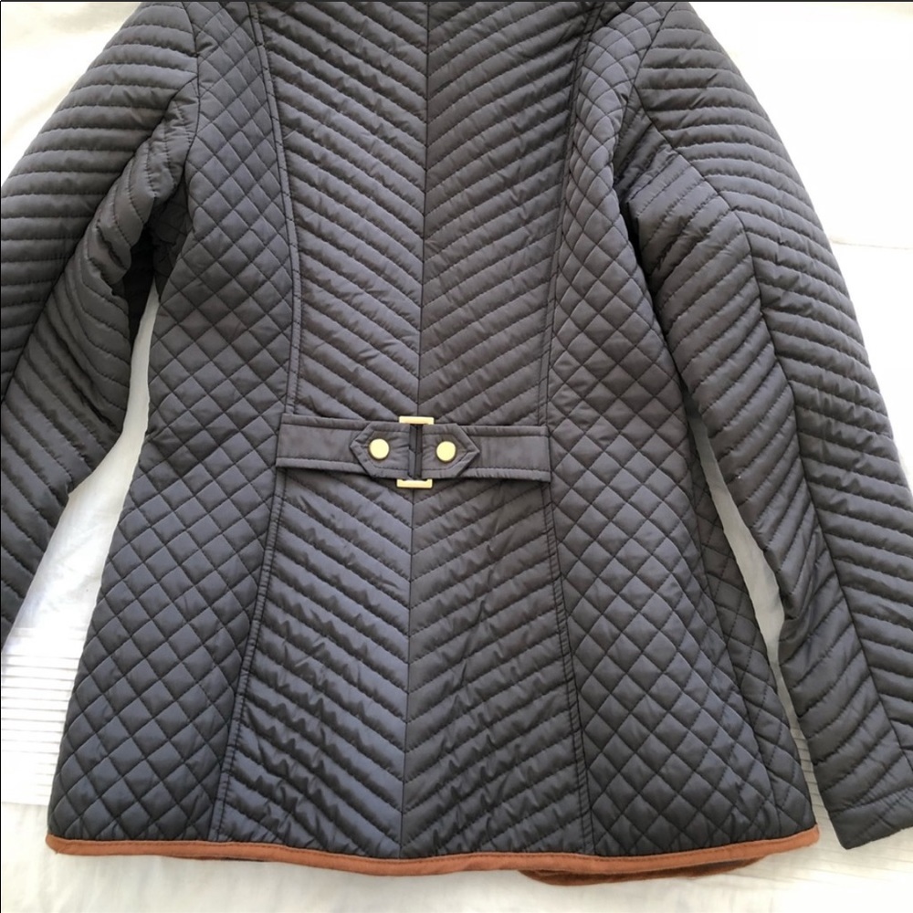 New jacket - Picture 2 of 2